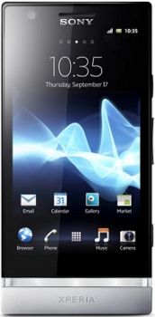 Sony Xperia P LT22i Silver Sony Xperia P LT22i Silver